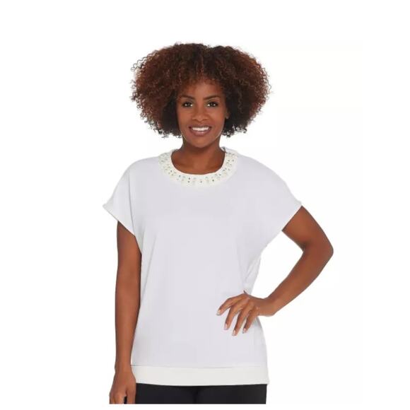 White Short Sleeve Blouse 2XL Embellished Elegant & Comfort - Picture 7 of 7